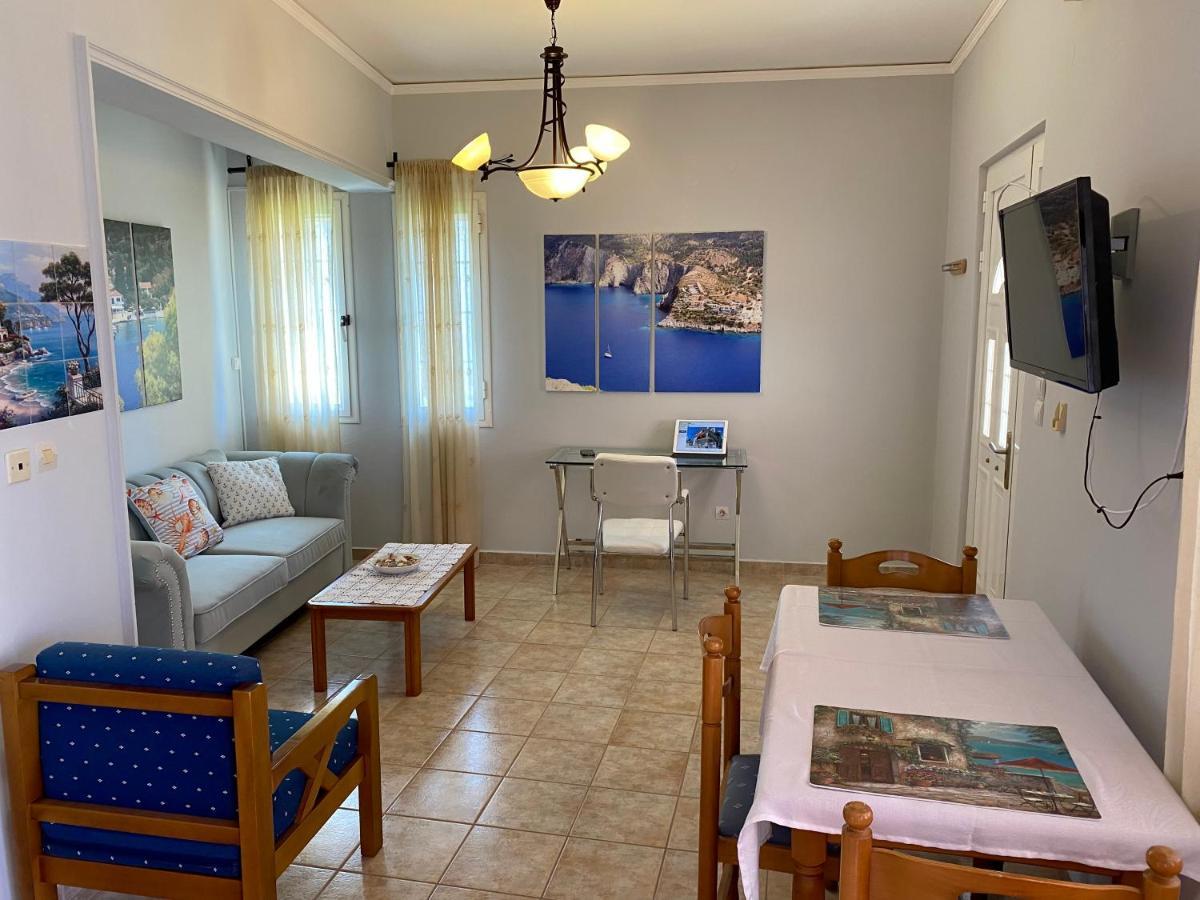 Gallery Apartments Lixouri Exterior foto