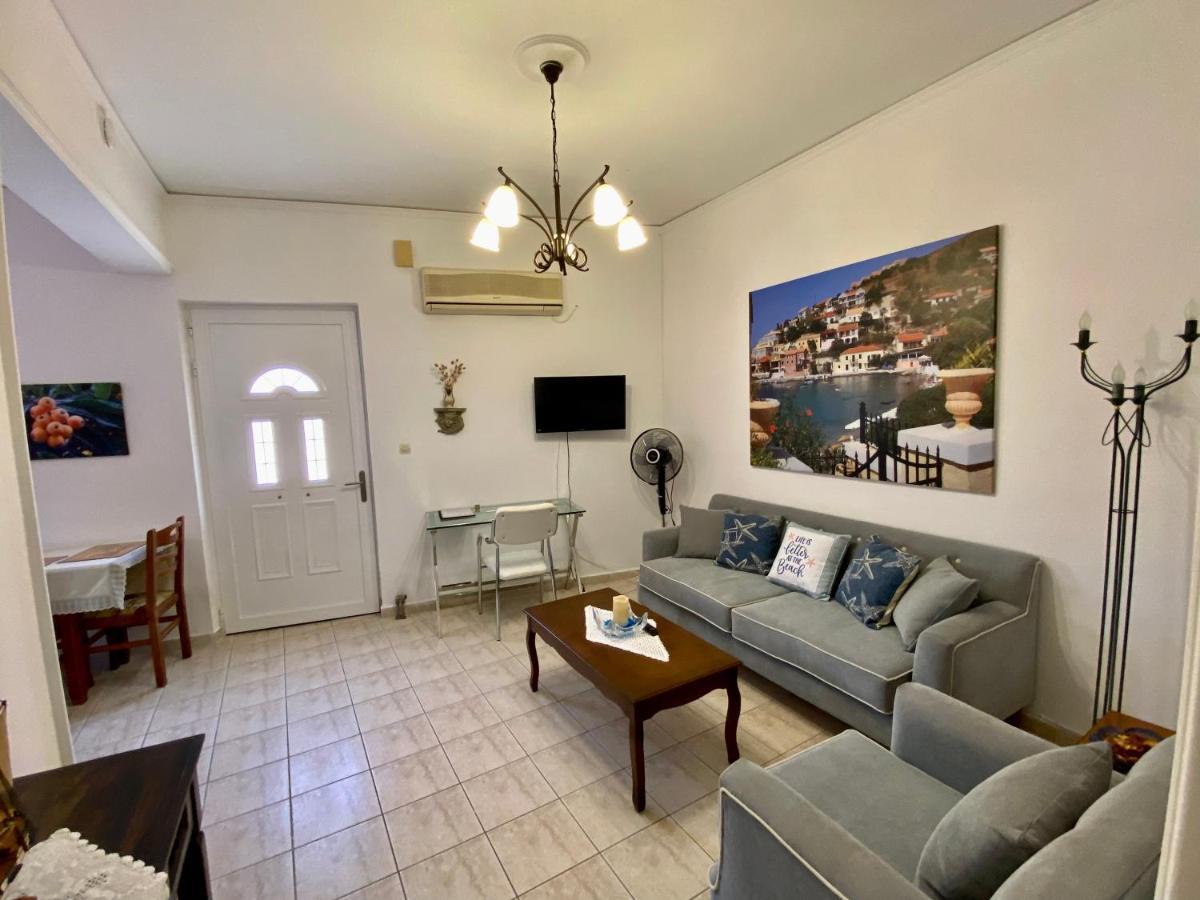 Gallery Apartments Lixouri Exterior foto